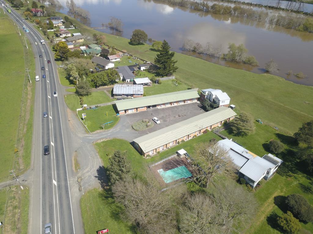 North End Motel Huntly Exterior photo