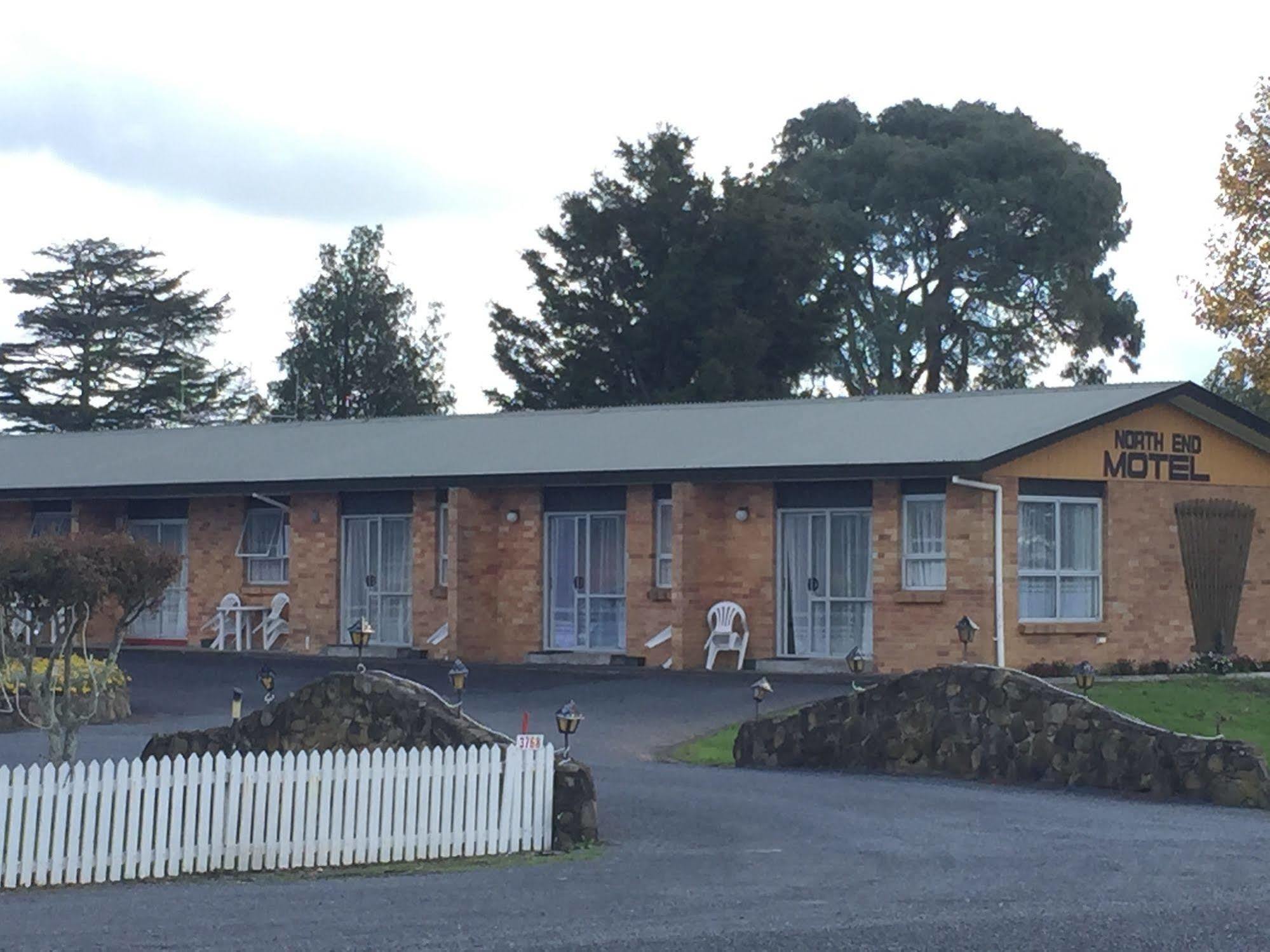 North End Motel Huntly Exterior photo